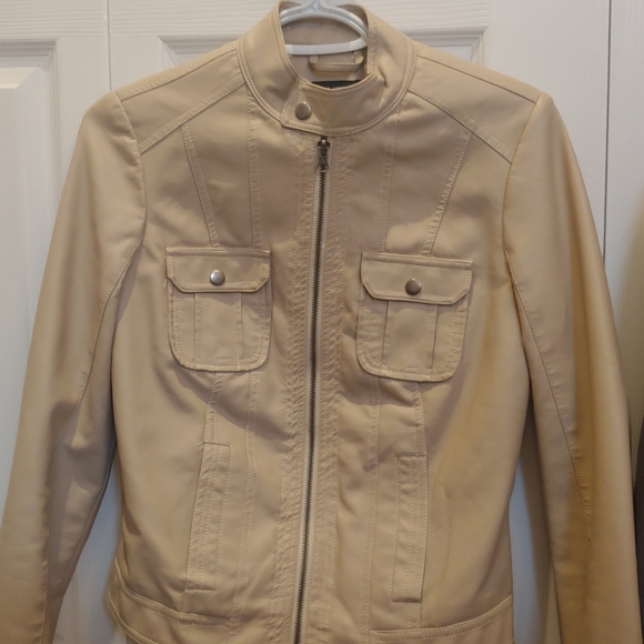 NWOT cream leather jacket // size XS - Picture 2 of 5